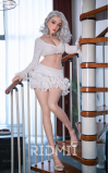 Arin, tu joven y hermosa amante • SiliconGirls