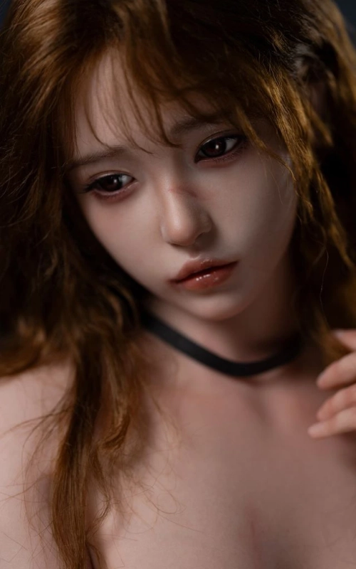 Liang, temerosa e sem lar • SiliconGirls