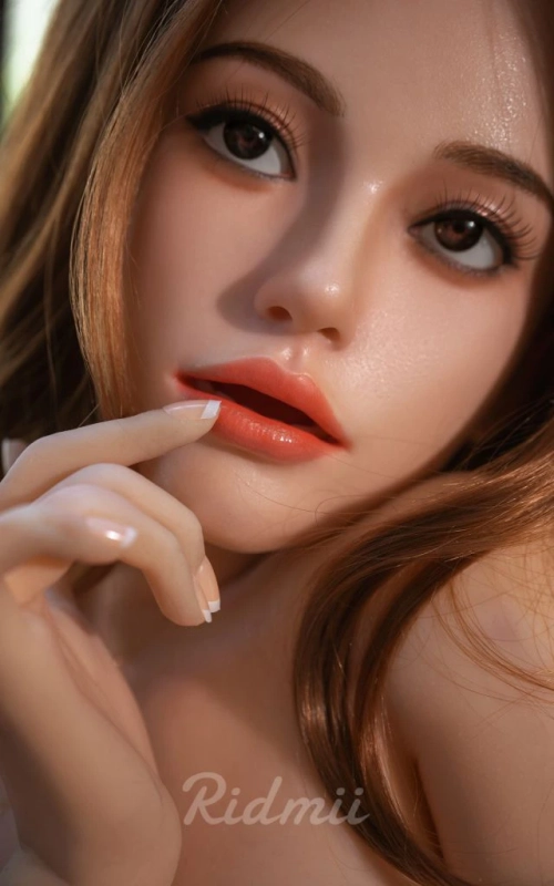 Janae, una joven llena de deseo y lujuria • SiliconGirls