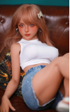 Mini Nia, uma loira muito decidida • SiliconGirls
