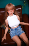 Mini Nia, uma loira muito decidida • SiliconGirls