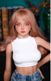 Mini Nia, uma loira muito decidida • SiliconGirls