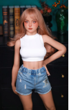 Mini Nia, uma loira muito decidida • SiliconGirls