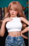Mini Nia, uma loira muito decidida • SiliconGirls