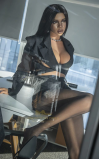 Tanisha, la ejecutiva de deseo irresistible • SiliconGirls