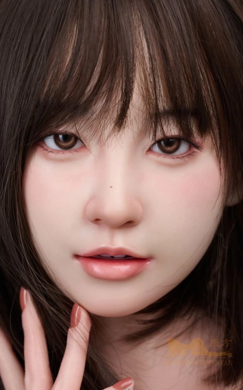 Yui, tu novia dulce y adorable • SiliconGirls