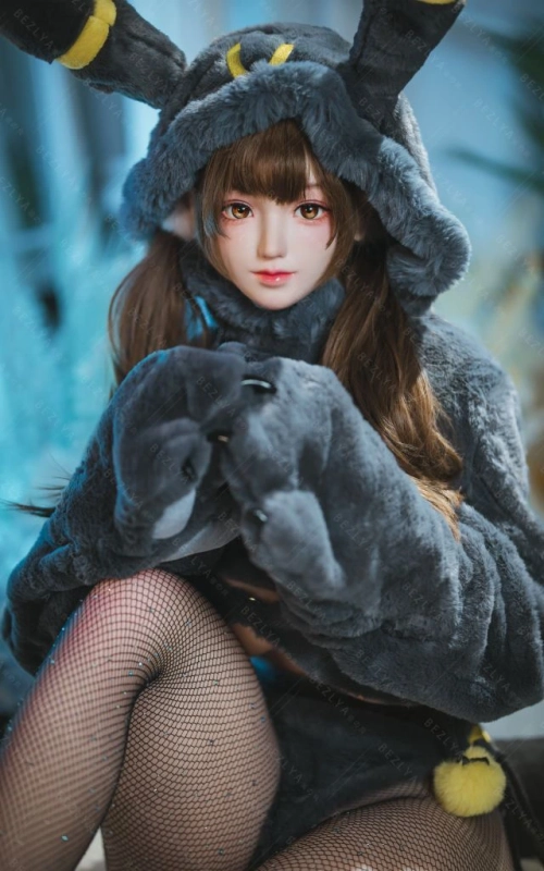 Paeonia, a tua doce namorada otaku • SiliconGirls