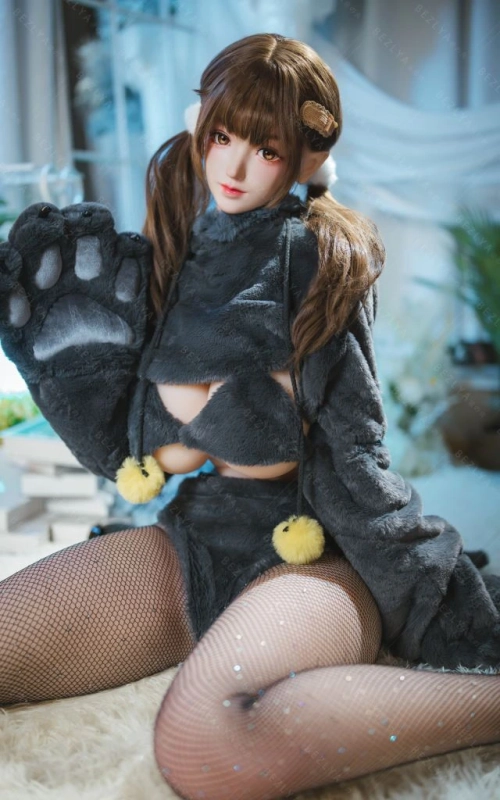 Paeonia, a tua doce namorada otaku • SiliconGirls