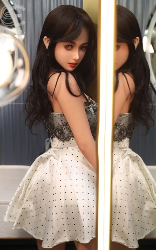 Yuzu, juventud y belleza • SiliconGirls