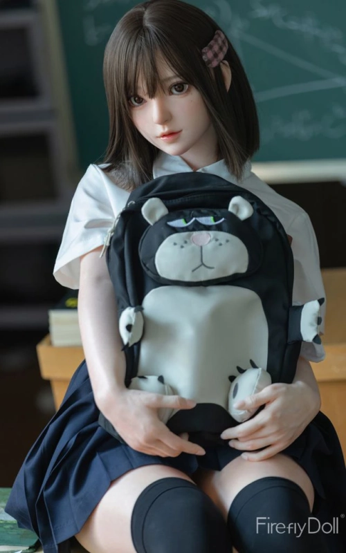 Nanako, a tua rapariga alegre e sorridente • SiliconGirls