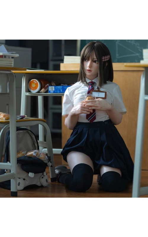 Nanako, a tua rapariga alegre e sorridente • SiliconGirls