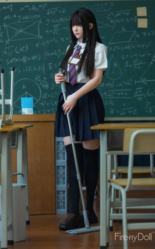 Tiancheng, a delegada da turma • SiliconGirls