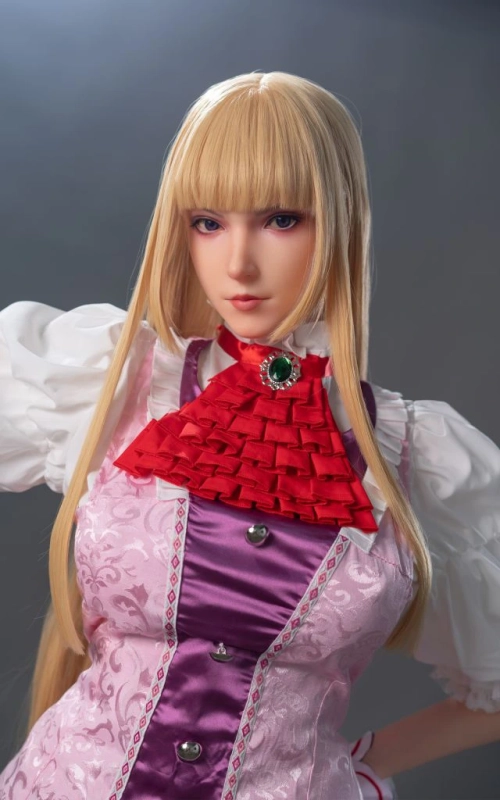 Emelie de Rochefort (Lili), elegancia y sensualidad • SiliconGirls