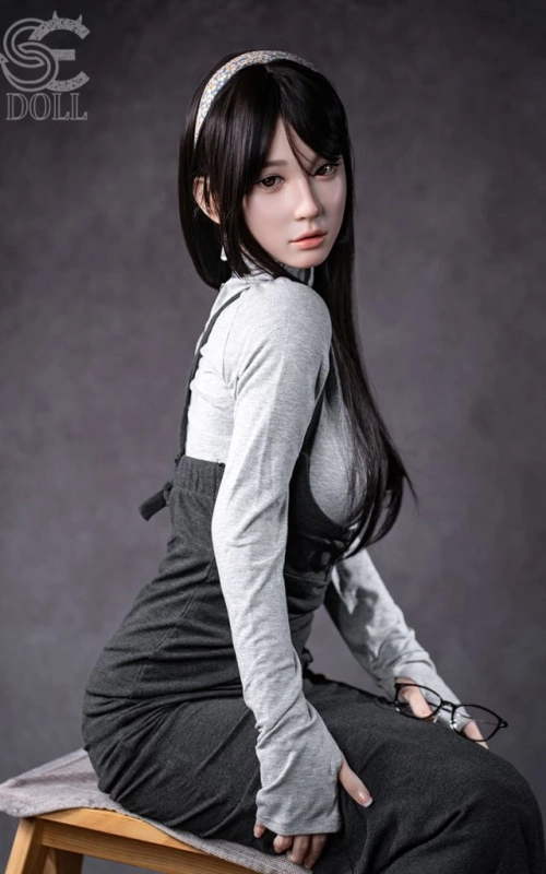 Hanabi, dulce y dedicada • SiliconGirls