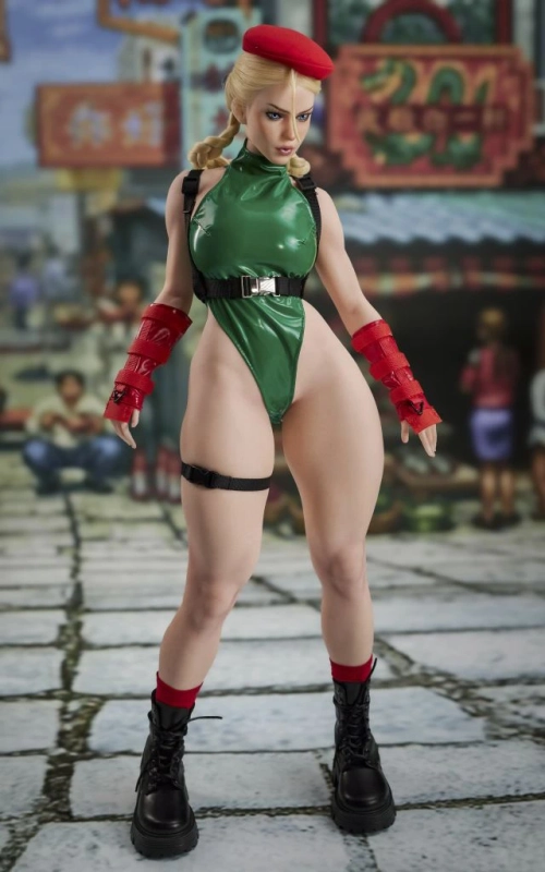 Cammy, coxas de aço • SiliconGirls