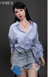 Kimmy, uma beleza oriental irresistível • SiliconGirls