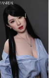 Kimmy, uma beleza oriental irresistível • SiliconGirls