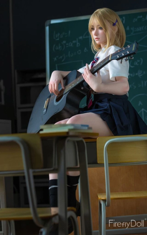 Xifeng, a estudante amante de música • SiliconGirls