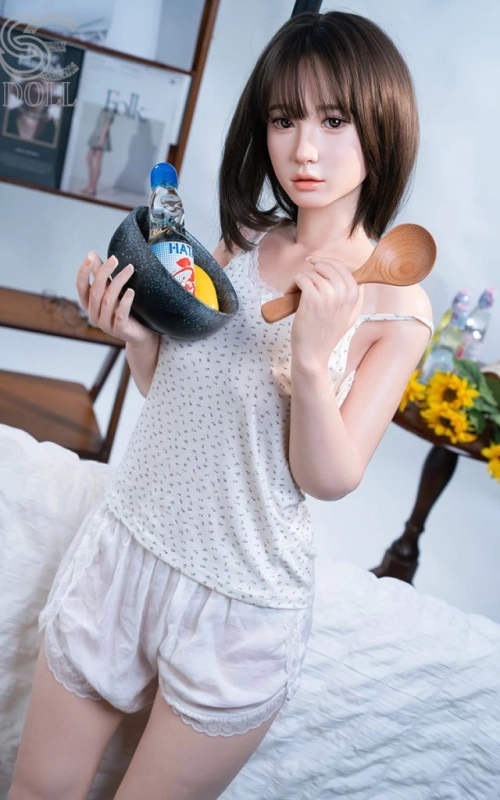 Hibiki, dulce y dedicada • SiliconGirls