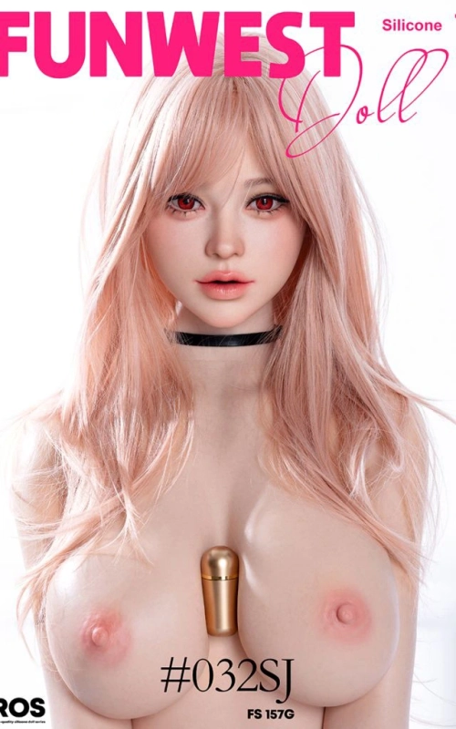 Emma Goddess of Victory • SiliconGirls