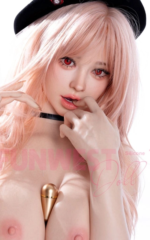Emma Goddess of Victory • SiliconGirls