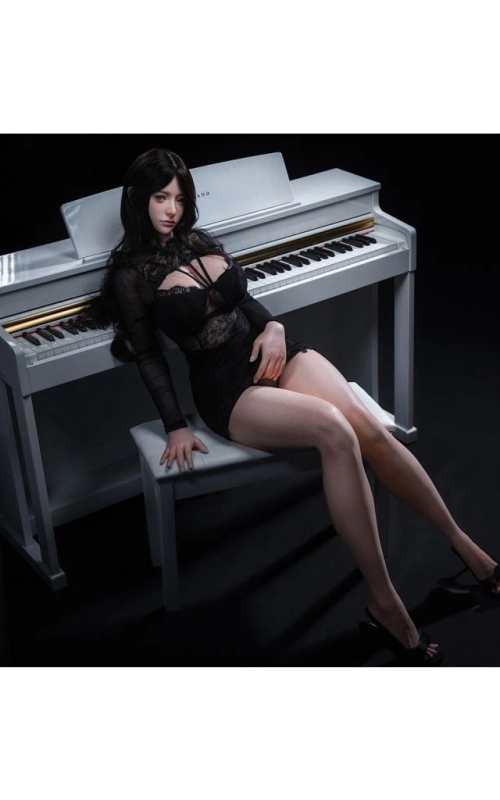 Duqing, a pianista • SiliconGirls