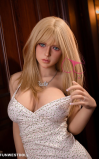 Lannie, adorable y entregada • SiliconGirls