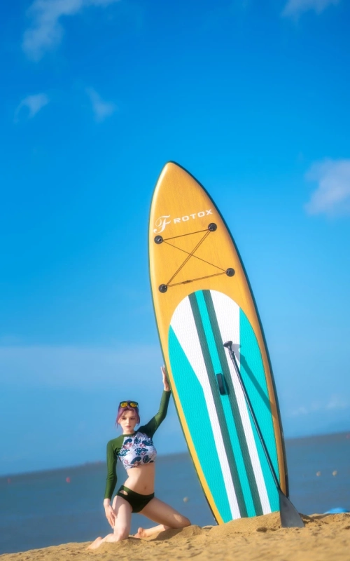 Madine, amante das ondas • SiliconGirls