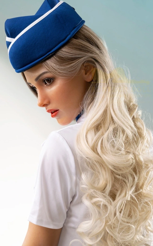 Malenie, tu azafata hacia el cielo • SiliconGirls