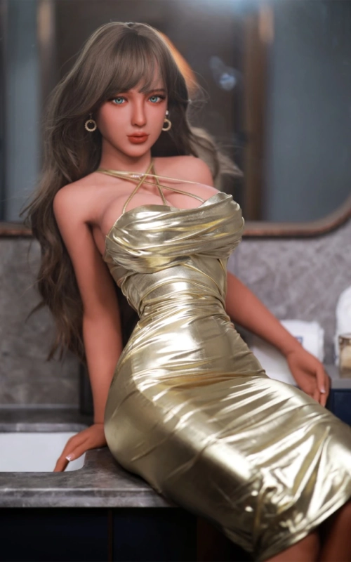 Ricarda, a princesa da casa • SiliconGirls