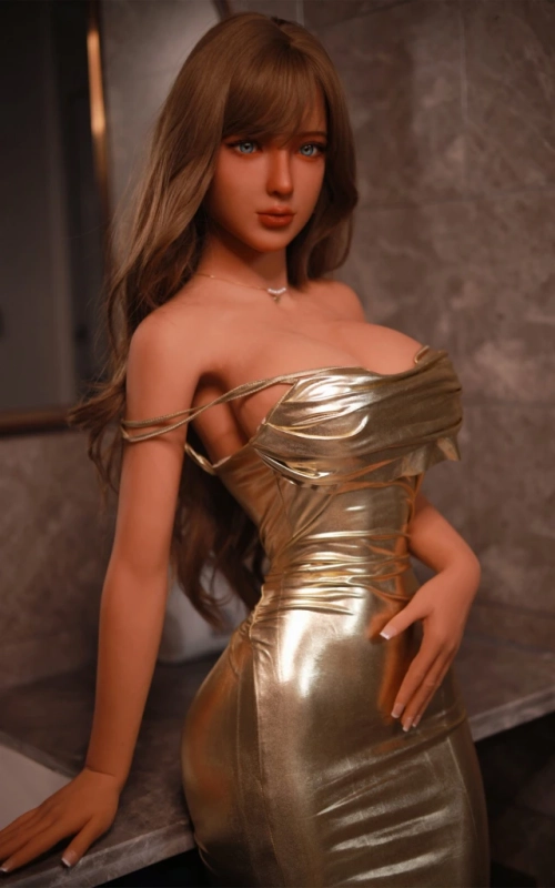 Ricarda, a princesa da casa • SiliconGirls