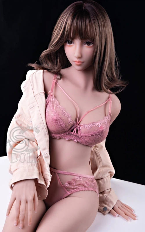 Kai, a estudante oriental • SiliconGirls