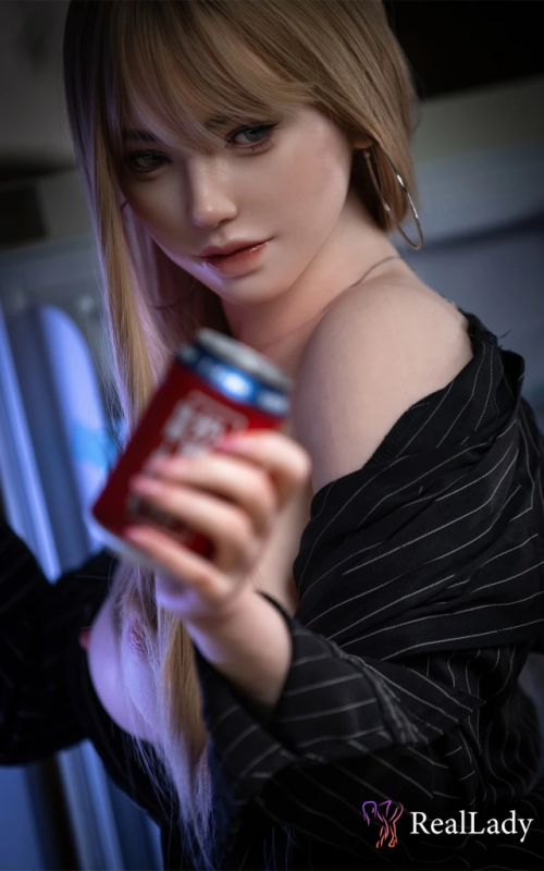 Kaori, beleza sempre disponível para ti