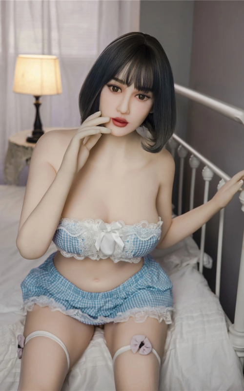 Miyu, doçura asiática Miyu, doçura asiática