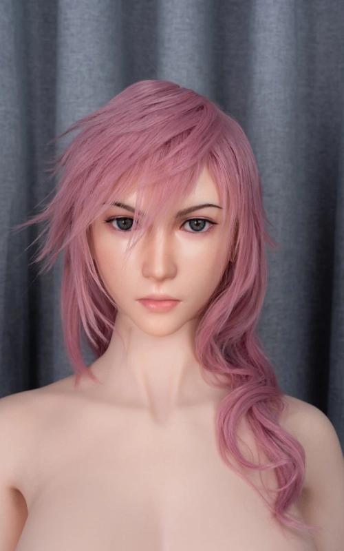 Lightning, a rebelde de Cocoon • SiliconGirls