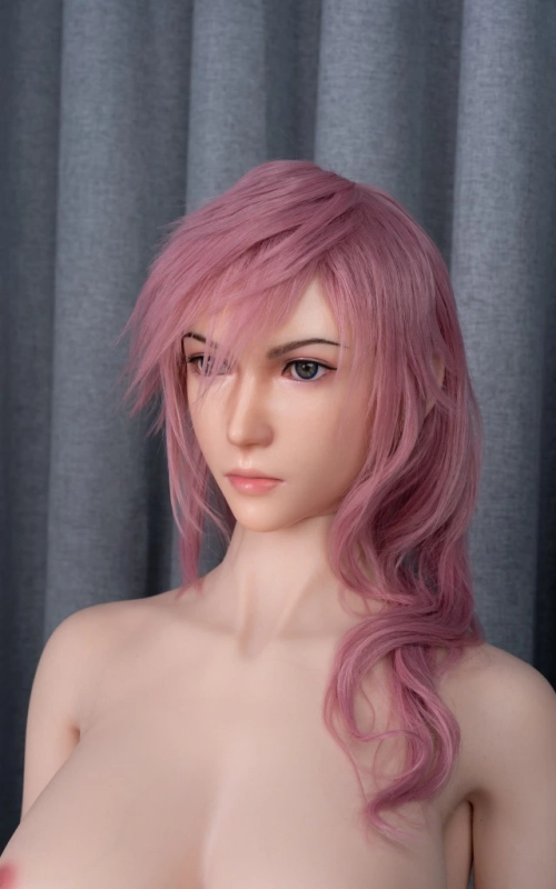 Lightning, a rebelde de Cocoon • SiliconGirls