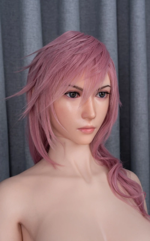 Lightning, a rebelde de Cocoon • SiliconGirls