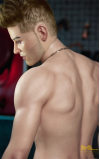 Jake, o seu faz-tudo HOT • SiliconGirls