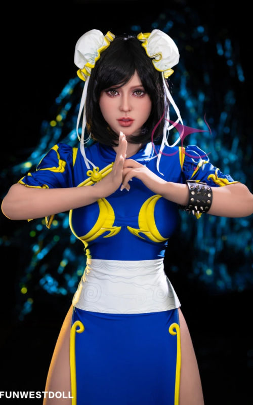 Lucy Chun-Li, SPINNING BIRD KICK!!! Lucy Chun-Li, SPINNING BIRD KICK!!!