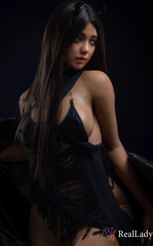 Lilith, a diabólica piedosa • SiliconGirls