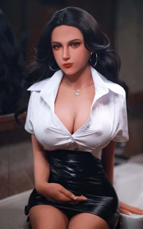 Analia, un cuerpazo CALIENTE • SiliconGirls