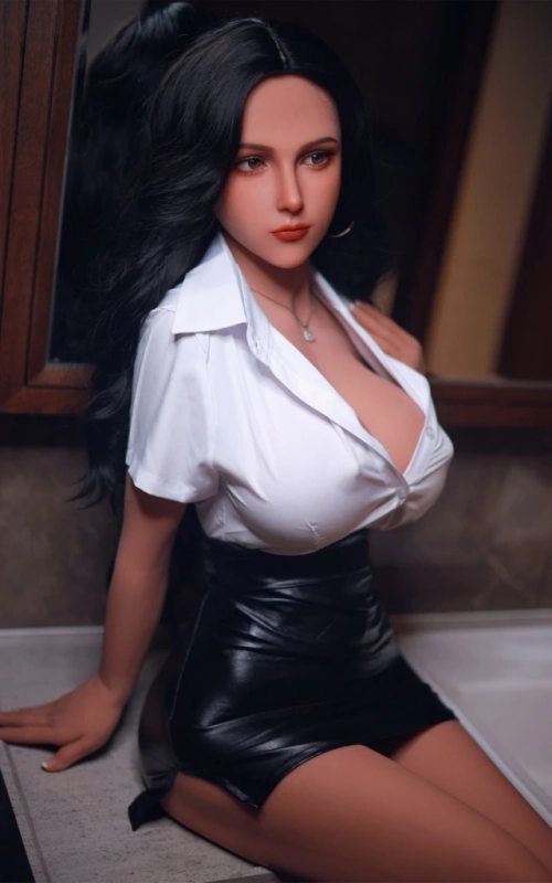 Analia, un cuerpazo CALIENTE • SiliconGirls