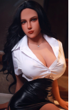 Analia, un cuerpazo CALIENTE • SiliconGirls