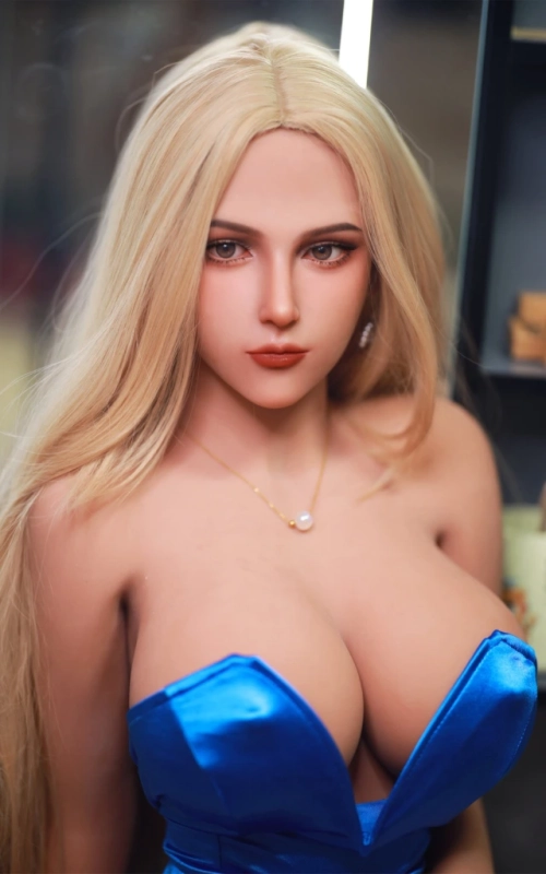 Anastasia, un cuerpazo CALIENTE • SiliconGirls
