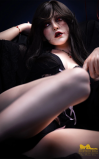 Vampirella, sedienta y CALIENTE • SiliconGirls