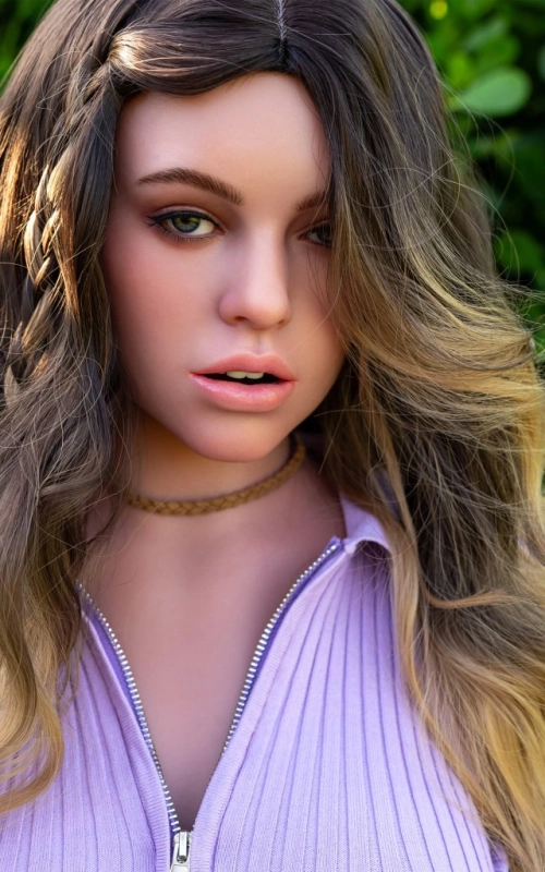 Irma, una ardiente y complaciente compañera sexual • SiliconGirls