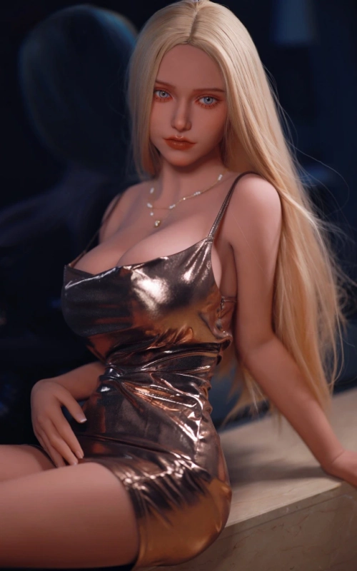 Nia, una rubia muy decidida • SiliconGirls