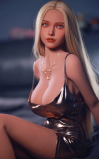 Nia, una rubia muy decidida • SiliconGirls