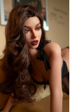 Nuria, una ardiente y complaciente compañera sexual • SiliconGirls