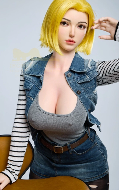 A-18, tu guardiana terrestre • SiliconGirls